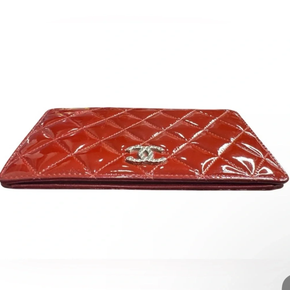 CHANEL Red Quilted Patent Leather Wallet with Silver CC Logo